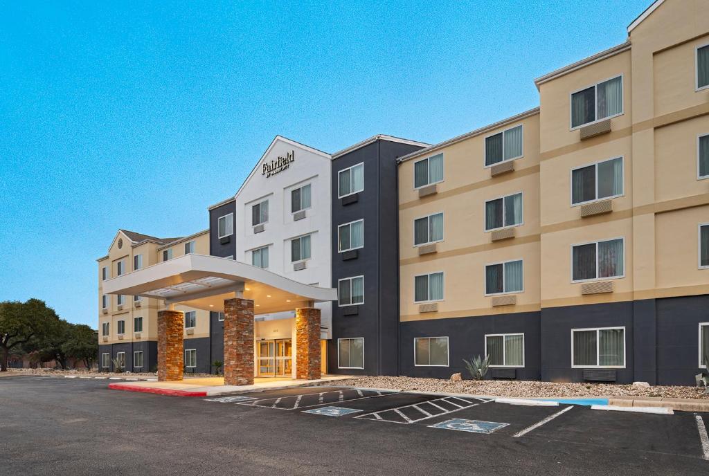Fairfield Inn & Suites by Marriott San Antonio Downtown/Market Square Image