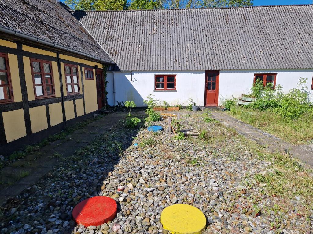 Grandgården 1