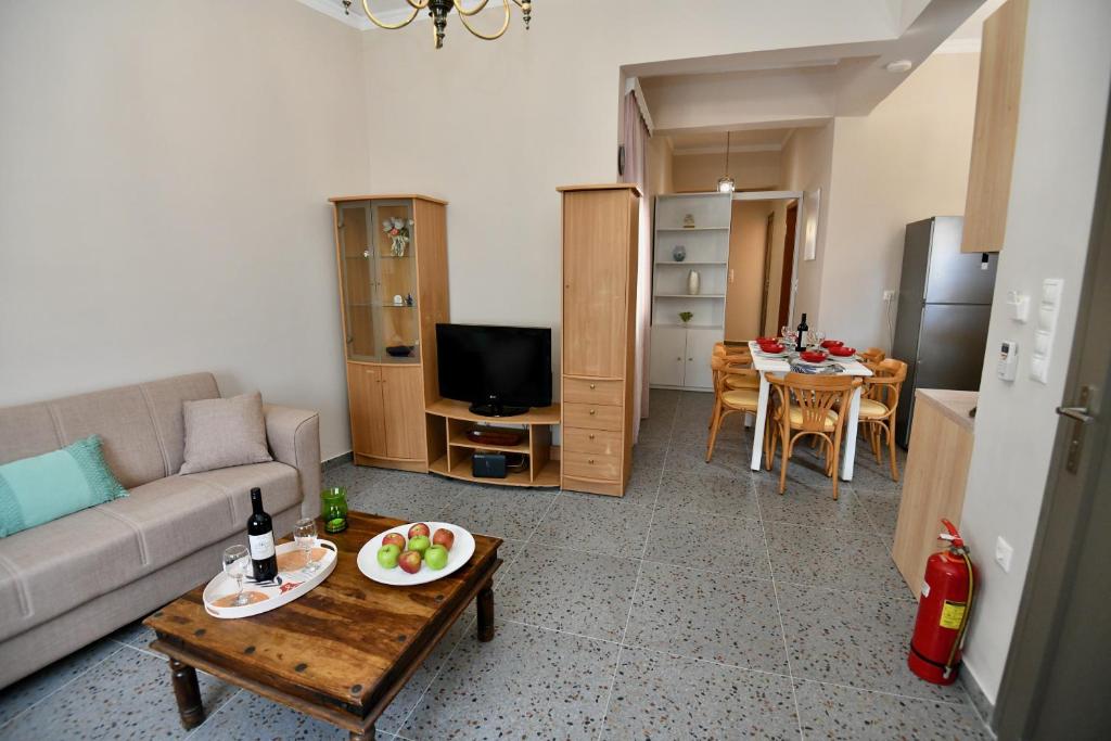 Elli's Private House 5
