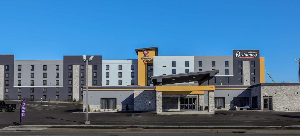 Best Western Plus Executive Residency Nashville Image