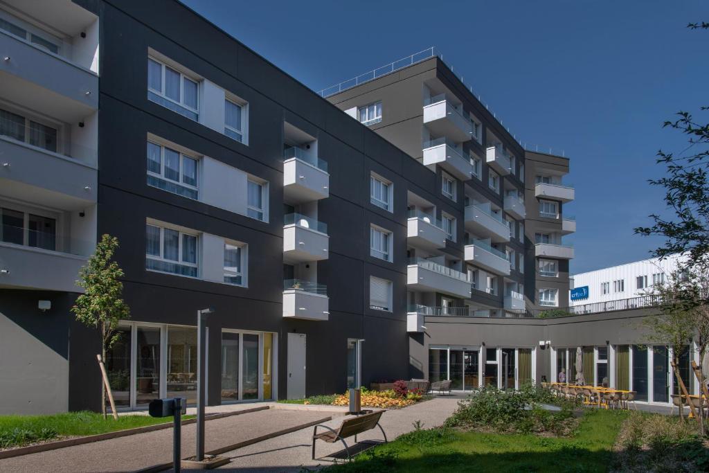 Domitys L'Agapanthe 7