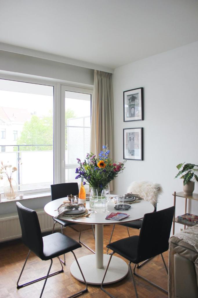 Sunny Apartment - Zuid Retreat 1BR Apartment near Scheldt River 4