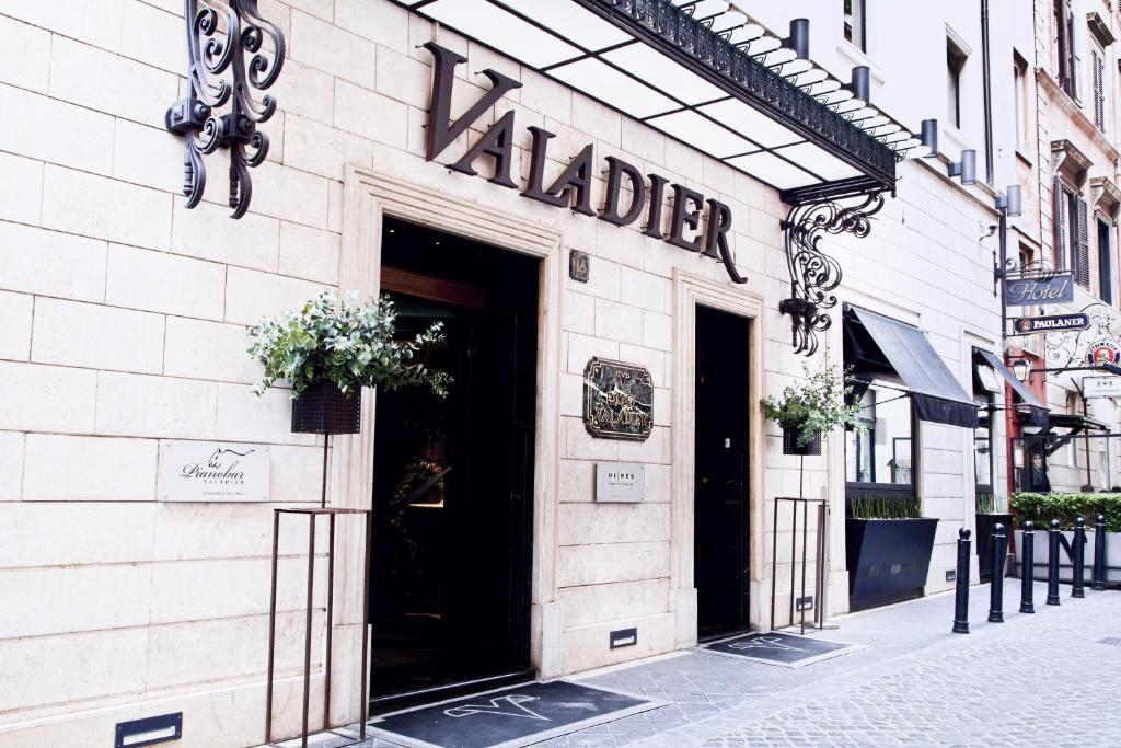 Hotel Valadier Image