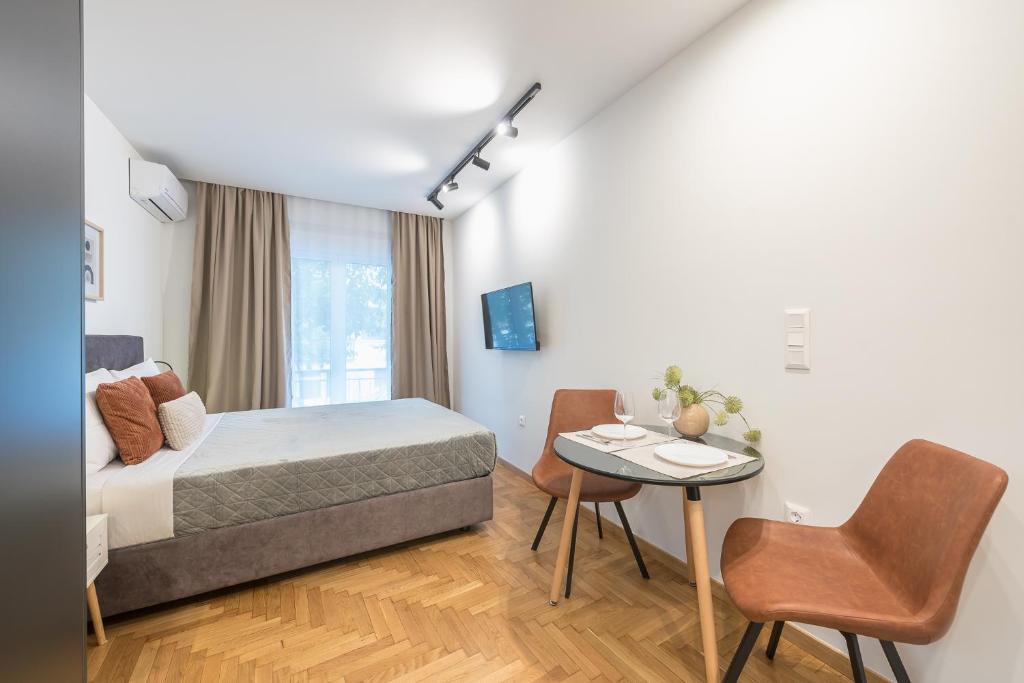 Athens Home 6