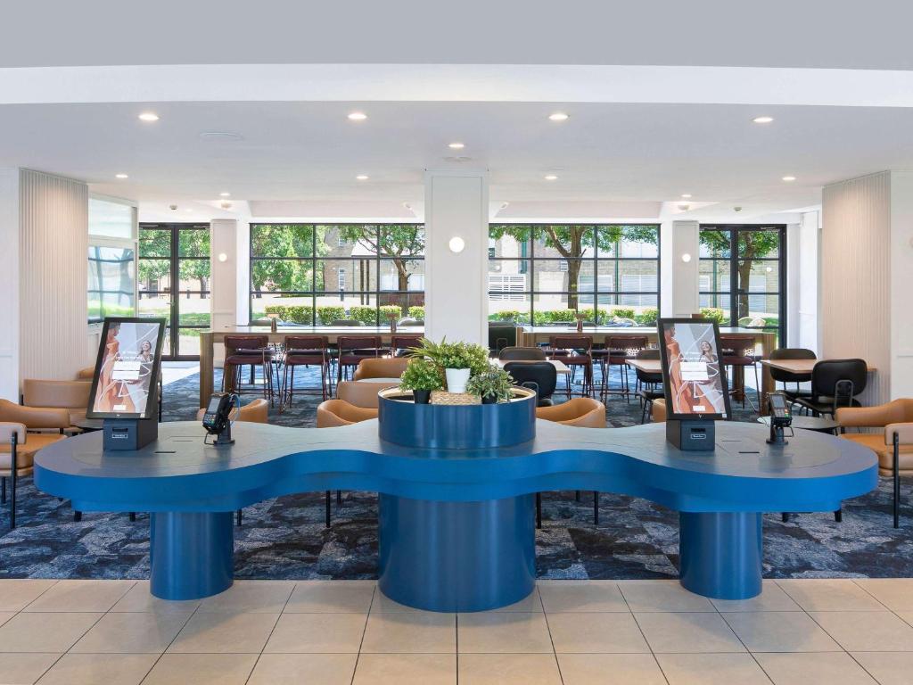 Mercure Sydney Macquarie Park Image