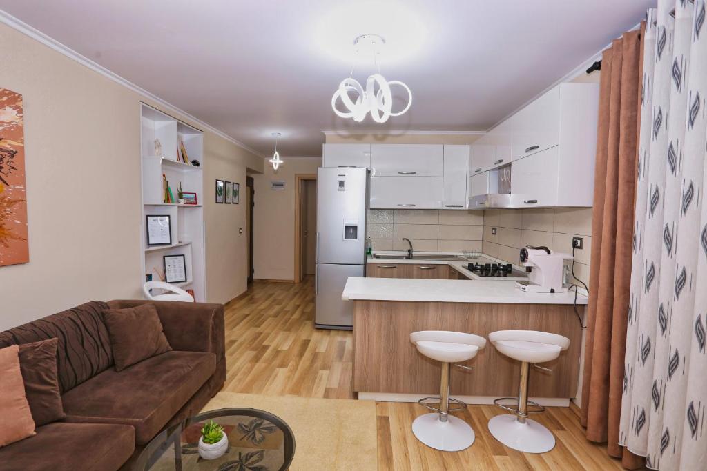 R&B City Center Apartment 8