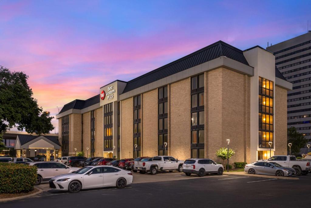Best Western Plus Houston Energy Corridor Image