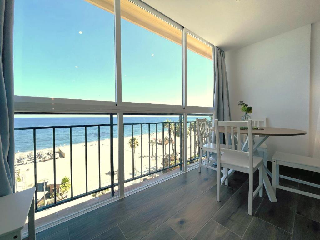 Los Naranjos Estepona 1ªLinea de Playa