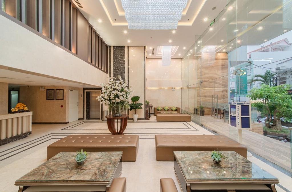 Royal Hotel Nha Trang by Nest Group