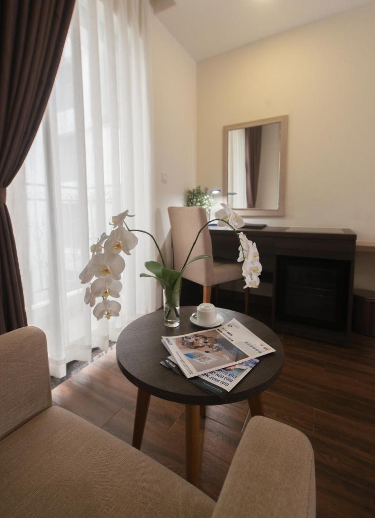 Royal Hotel Nha Trang by Nest Group