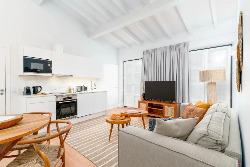 Limehome Evora Rua de Machede 52 6