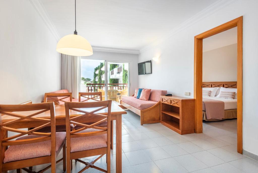 Inturotel Esmeralda Garden 8