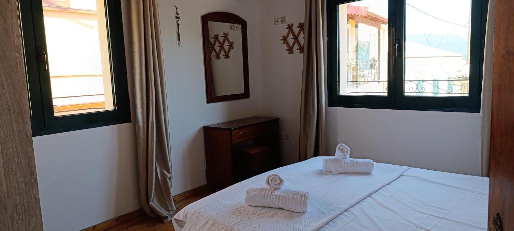 Traditional two level Apartment 2