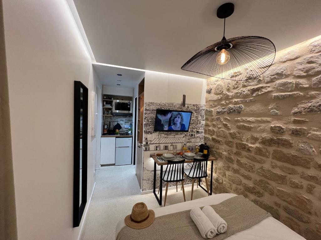 Studios Clouet-Paris Centre- XVe! 4