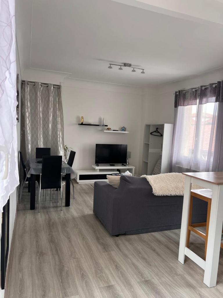 Appartement T3 de 54 m2 Saint Esprit Bayonne 1