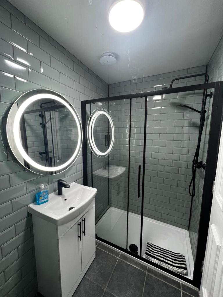 Amani Apartments - Glasgow City Centre 7