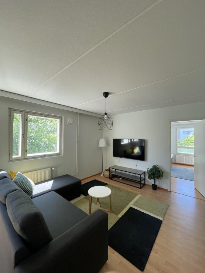 One-bedroom 66m2 apartment with sauna and parking 1