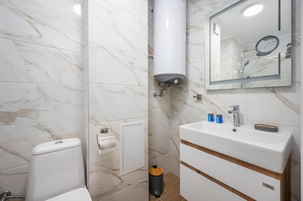 Prestige Central Apartments 7
