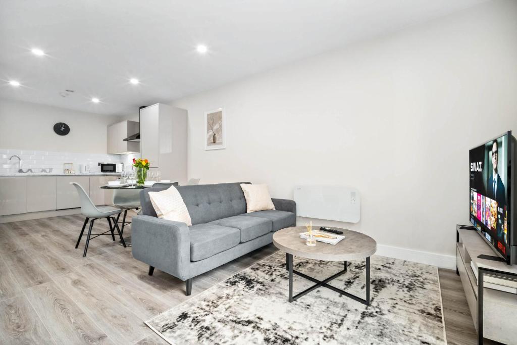 Stylish Apartment - Two Bedrooms - City Centre - Smart TV - WIFI - Top Rated - JQ 1AH 4