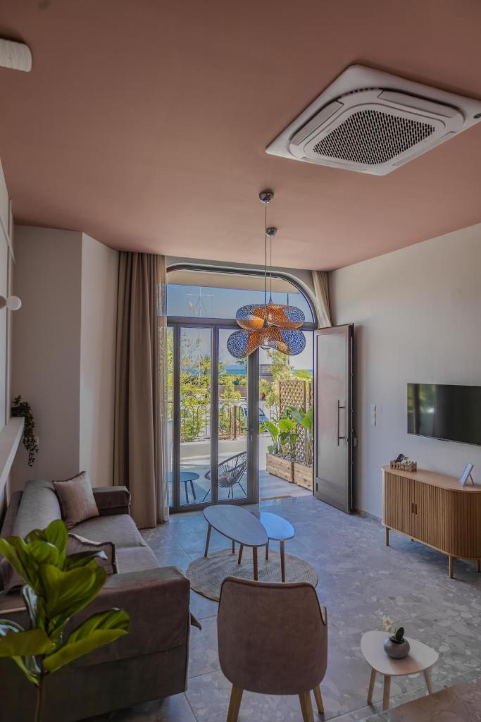 Amaze Place with a sea view by Salt Apartments 5