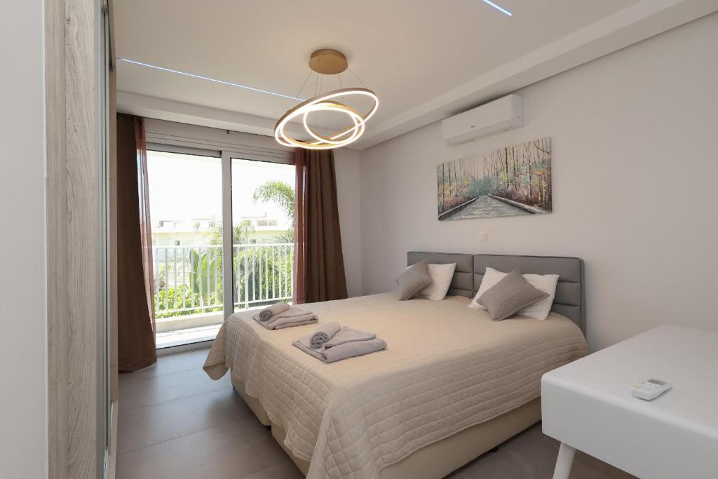 Silver Sea Holiday Apartments 7