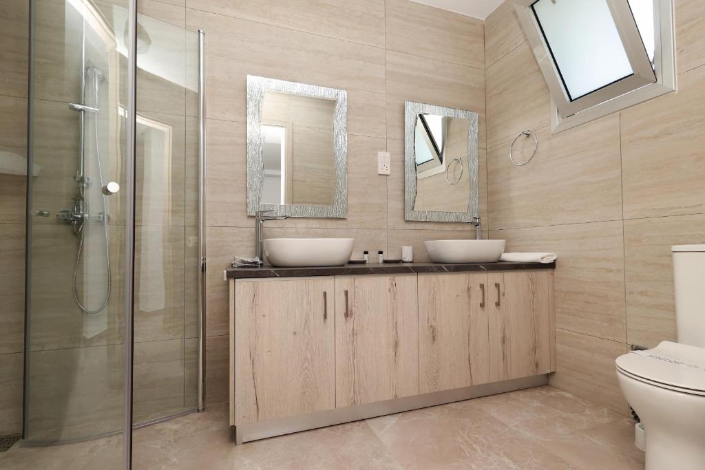 Silver Sea Holiday Apartments 3