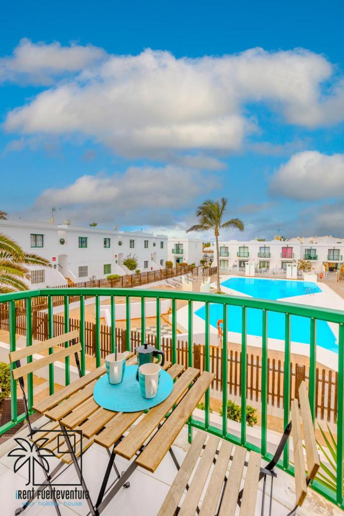 Tiffany Pool View & WiFi by iRent Fuerteventura 4
