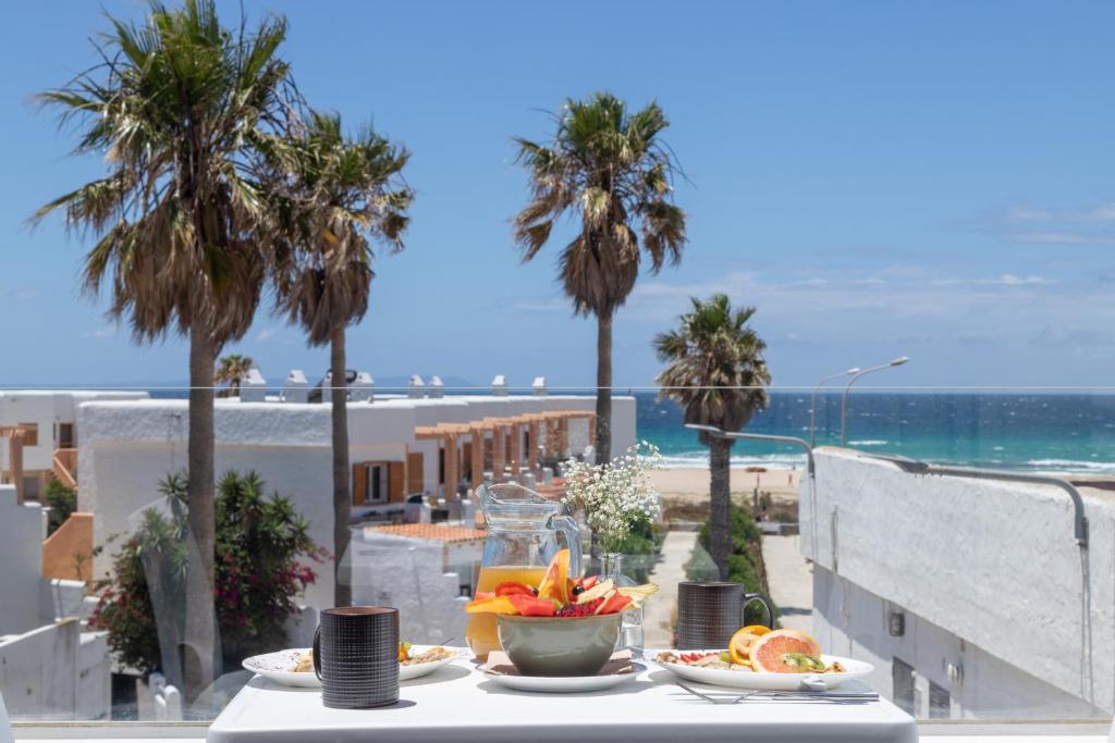 Beachfront Aqua Livingtarifa 8