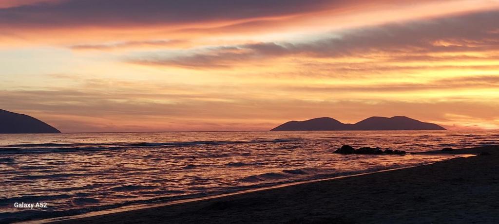 Grace Beachfront Apartment Vlore 7