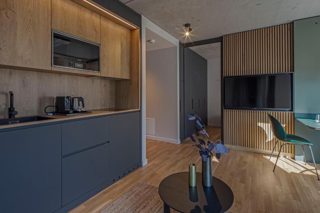 B5 Apartments 8