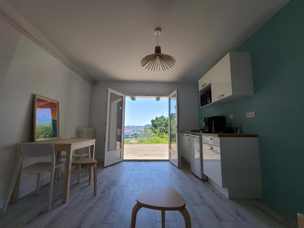 Socoa : appartement calme à 200m de la plage 4