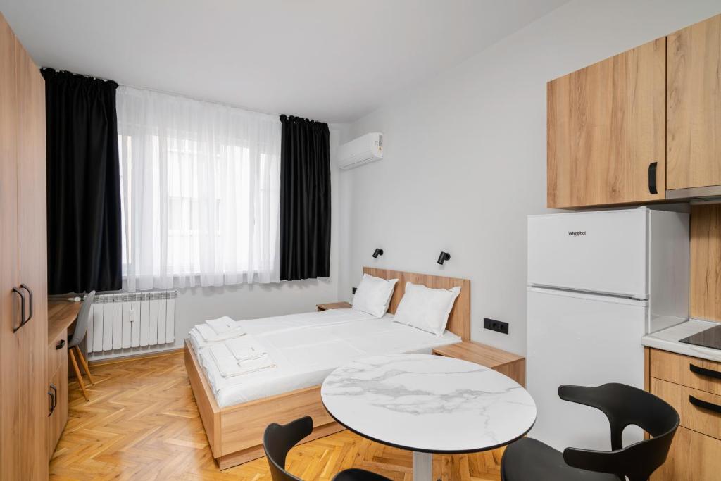 Central Cozy Flats - 5 min to Alexander Nevsky Cathedral by Flat Mаnager 7