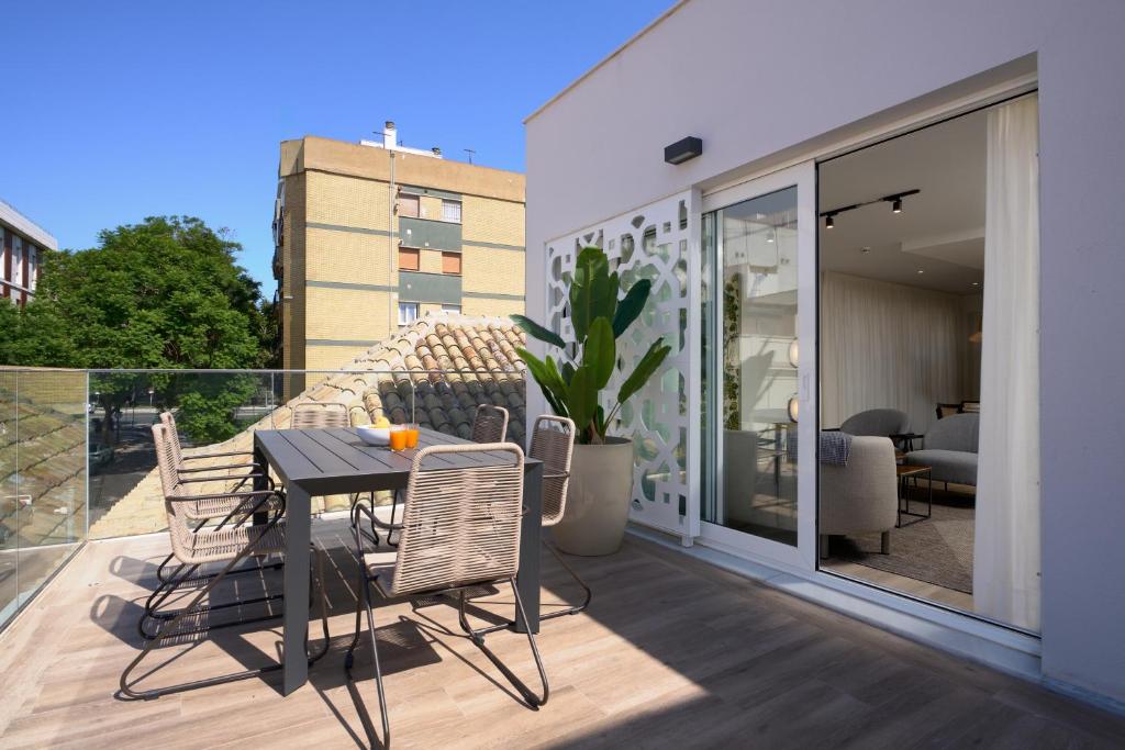 Casa Pizarro, by Homing U 5