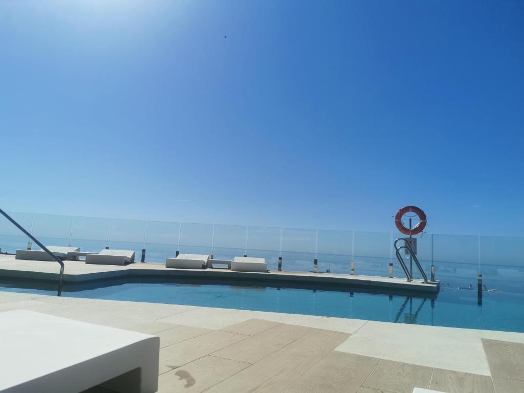 Bel APPARTEMENT FACE A LA MER 4