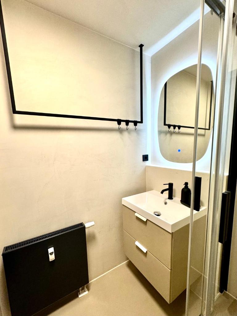 Queen Loui: Comfy Apartment mit Tiefgarage 8