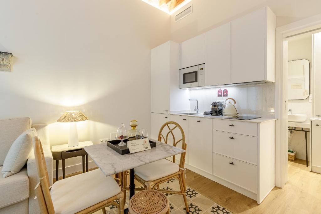 Palacio Vegafuente by Caleta Homes 2