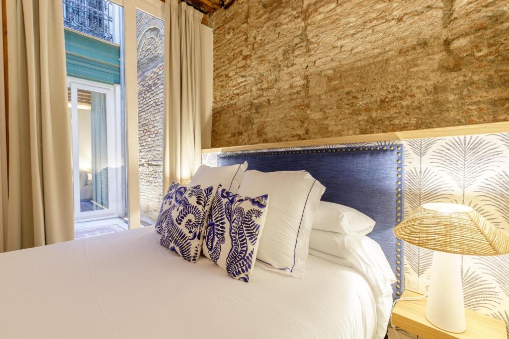 Palacio Vegafuente by Caleta Homes 6