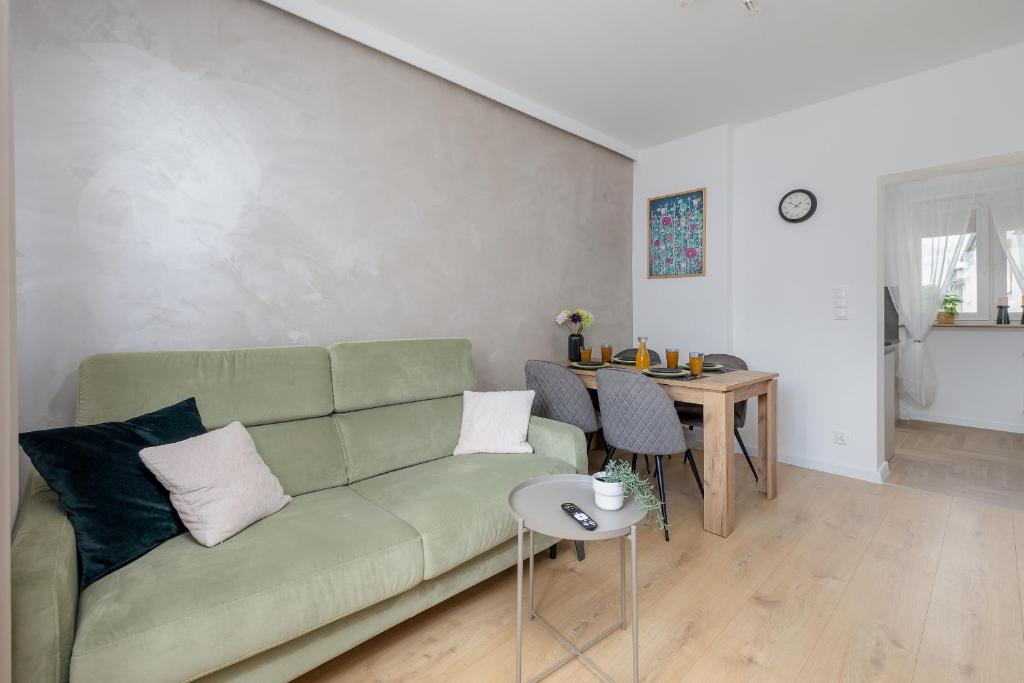 Słoneczny i Przestronny Apartament w Sercu Szczecina by Noclegi Renters 8