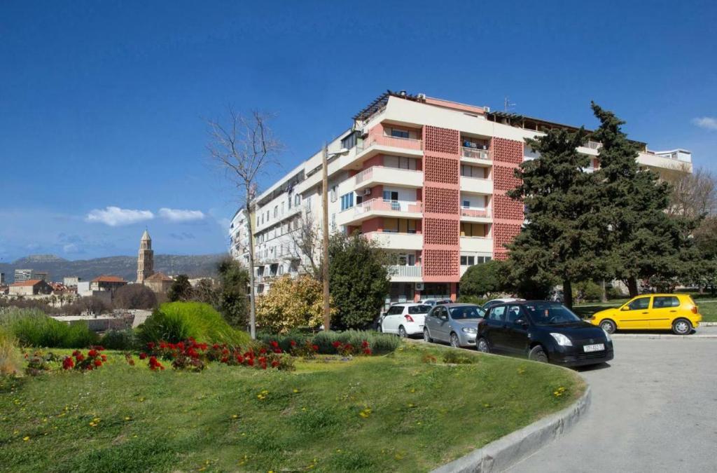 Lux apartment Draga with balkony 6