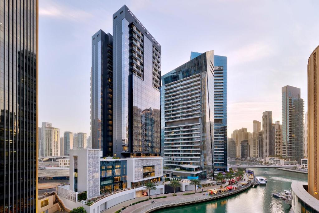 Crowne Plaza Dubai Marina by IHG Image