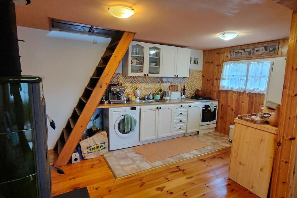 Lazy River Hut 4
