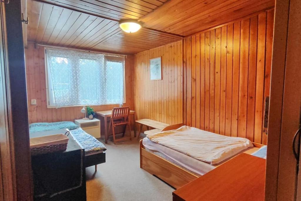 Lazy River Hut 6