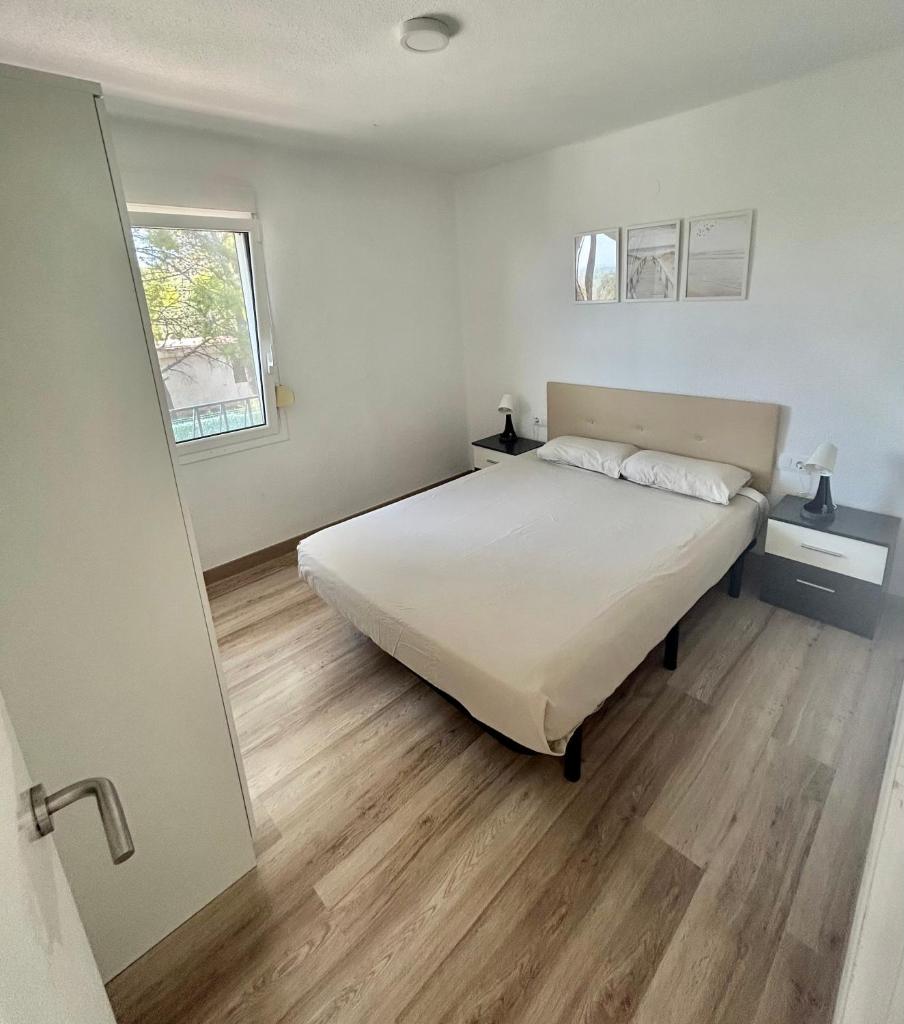 Chalet con piscina privada en Alcocebre 2