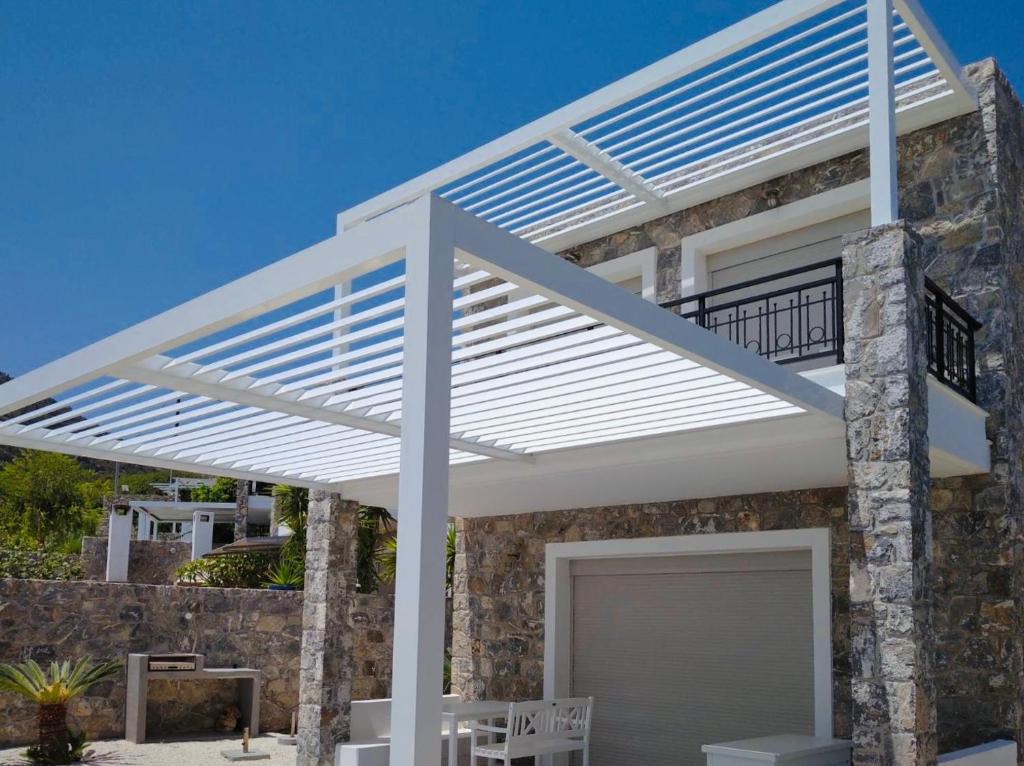 Seaside Home Crete - Dream Oceanfront Getaway 8