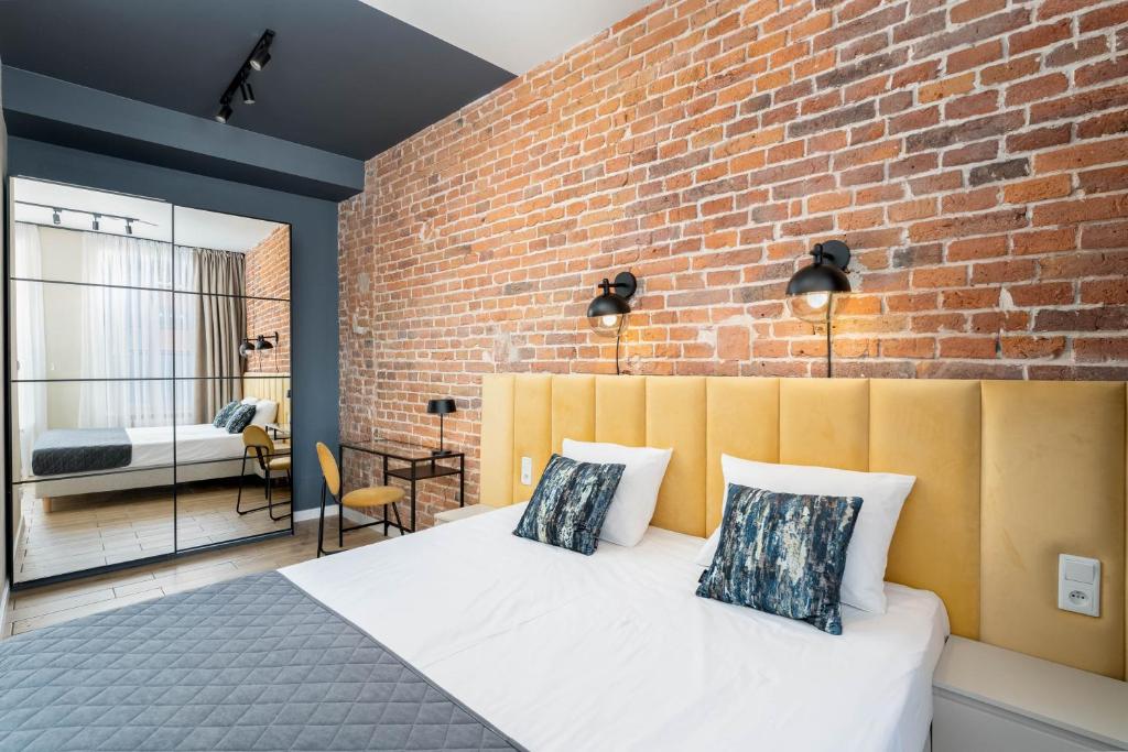 1898 Parkside Boutique Residence 2