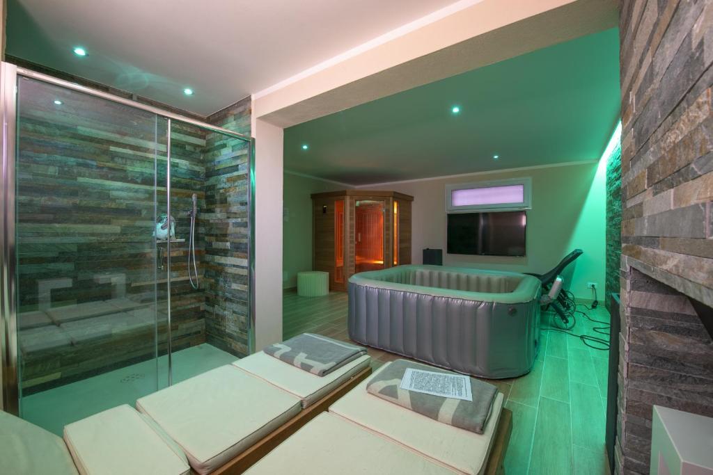 Villa Roberta SPA & Garden 6