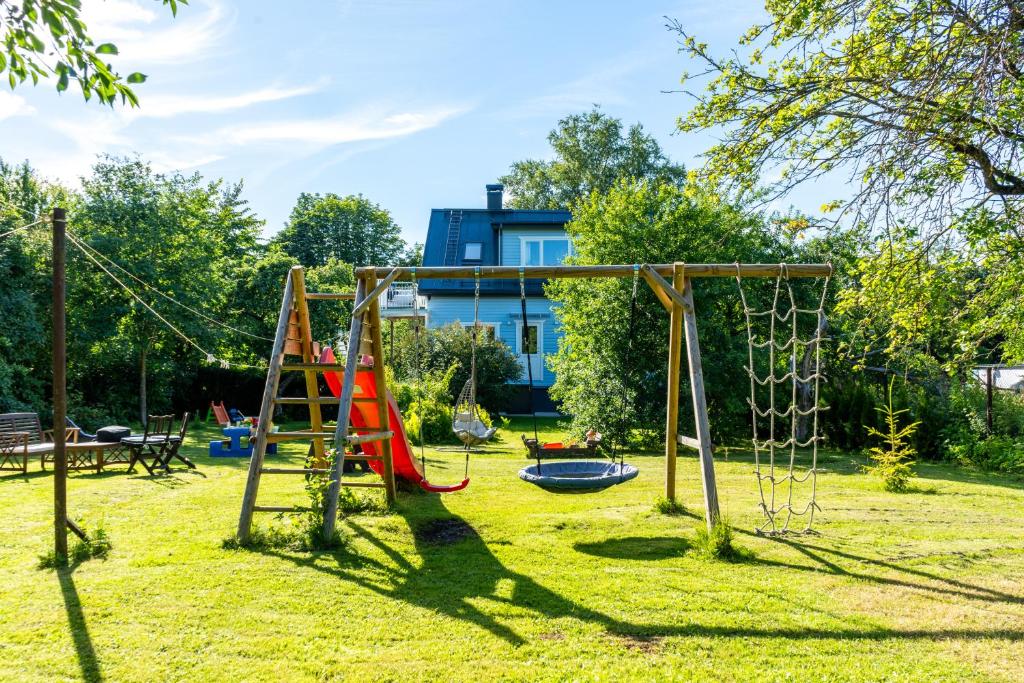 Leete Residence- 3BR family friendly home with huge garden&free parking 5