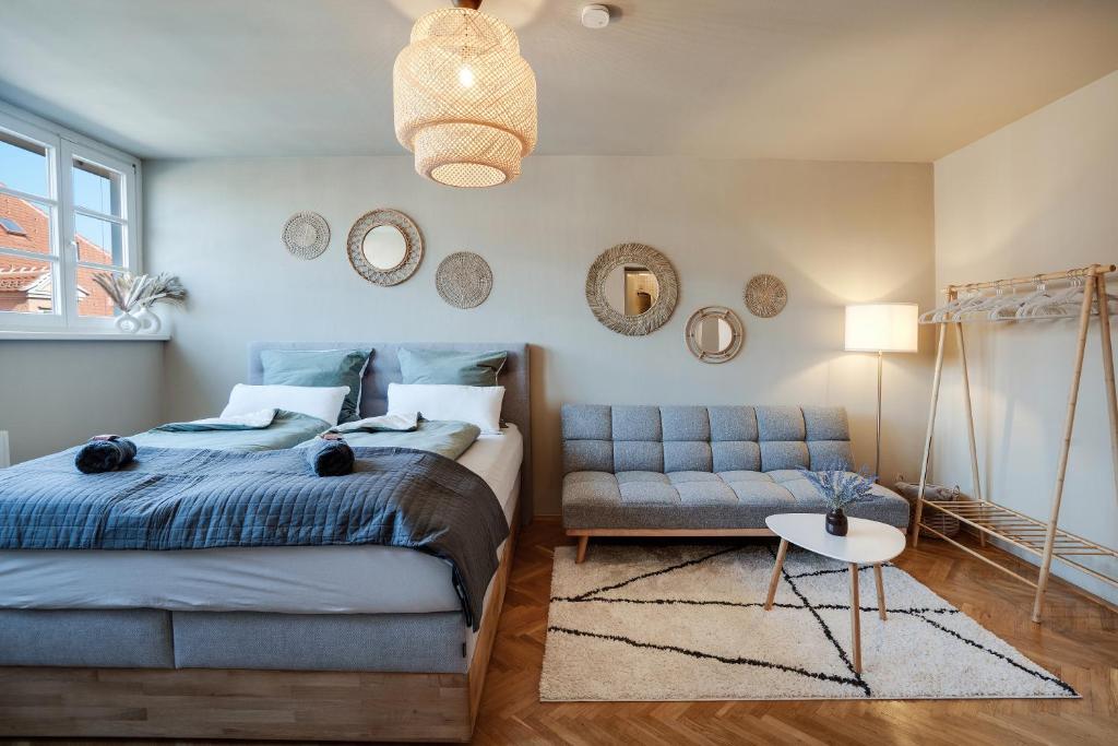 Boho Design Studio with Free Parking & AirCon by HERO HOMES 1