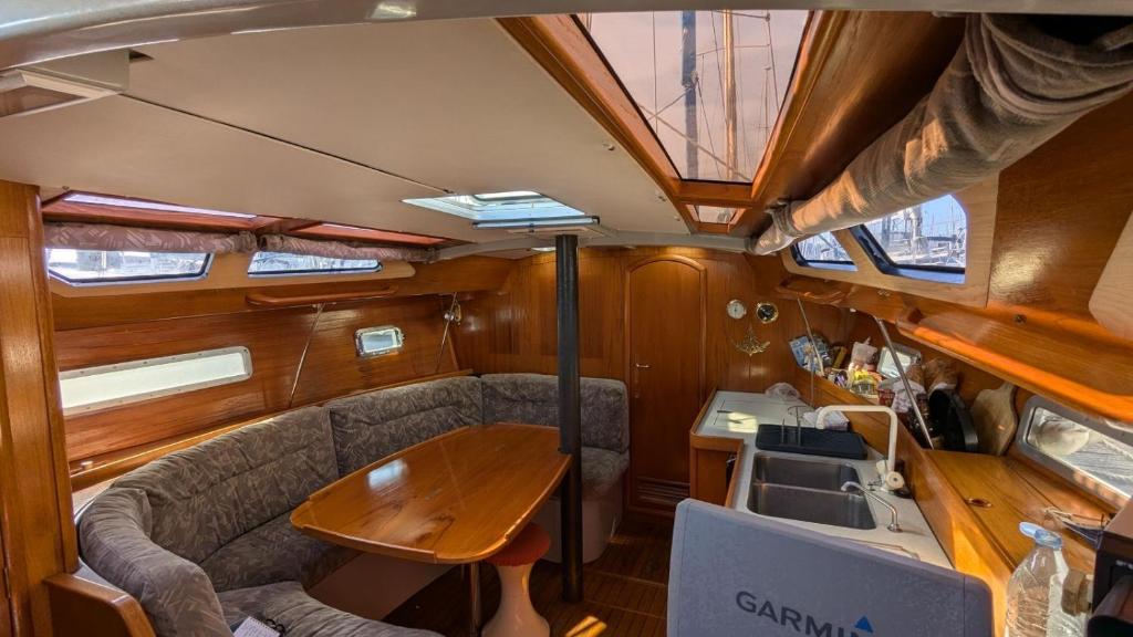 Photo de la galerie de l'établissement NUIT SUR UN BATEAU LA ROCHELLE, à La Rochelle