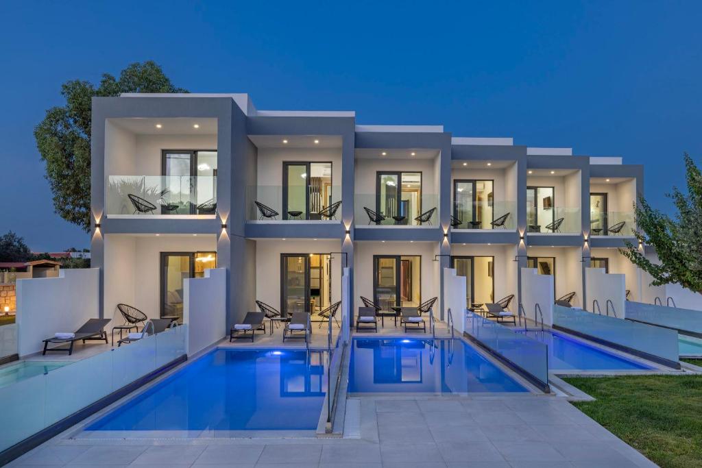Tota Suites 1